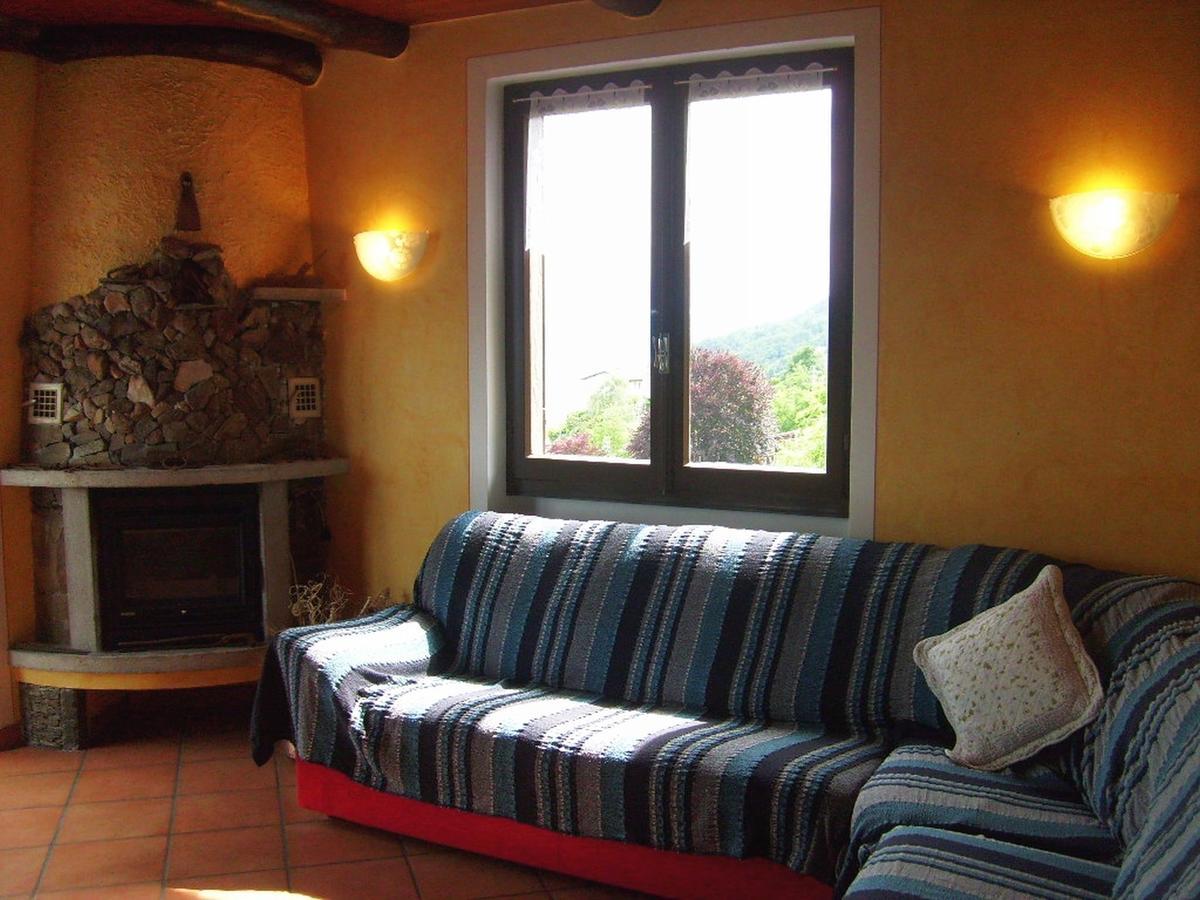 Apartamento Casa Coccinella Oggebbio Exterior foto
